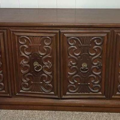 PPE258- China Cabinet 