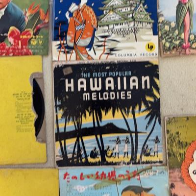 PPE083 Thirty-Three Vintage Hawaiian /Japan Records