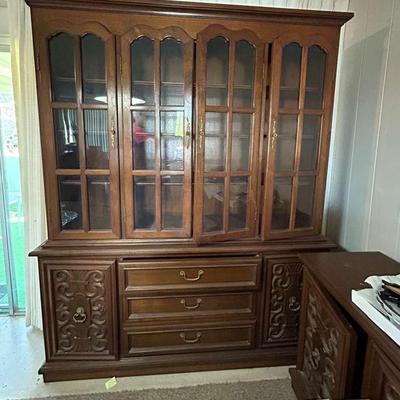 PPE228- Two Piece China Cabinet 