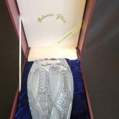 PPE093 -Bohemia Glass Etched Vase