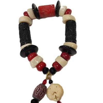 Chinese White  & red coral bracelet