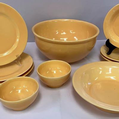 Vintage Gaetano USA Ceramic Dishes: 3 Plates, 3 Salad Bowls, 2 Soup Bowls, Two Serving Bowls