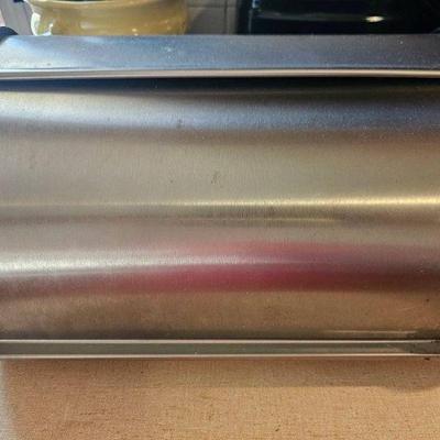 Steel bread box