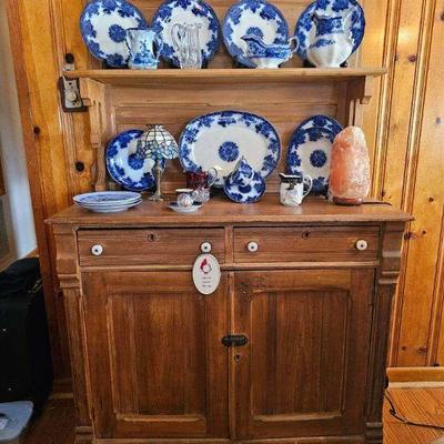 Kitchen cupboard, Flow Blue china set and salt lamp