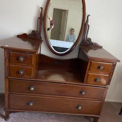 SKU B14  WALNUT DRESSER WITH MIRROR
46 W BY 21 D BY 38 H

$250
