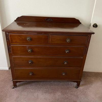 SKU B12  4 DRAWER DRESSER MADE OF WALNUT
42 W BY 40 T BY 20 D

$125