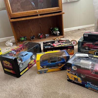 Car Diecast 1:16