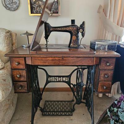 Estate sale photo