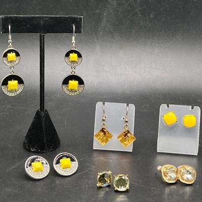 Vintage Costume Jewelry