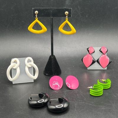 (6) Colorful Pairs of 1980s Style Earrings
