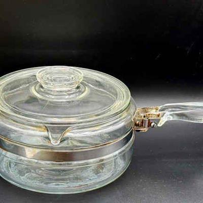 Pyrex Flameware saucepan with a lid 6213
