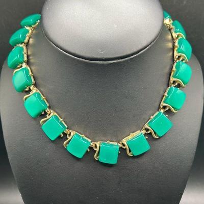 1950s Costume Jewelry — Coro 17” Turquoise Lucite Necklace
