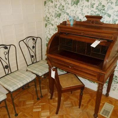 Cylinder Roll Desk $450
