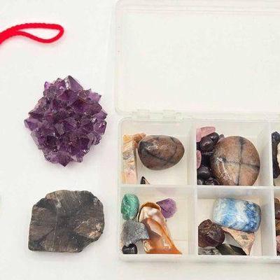 #988 • Crystal Rock Collection & Case
