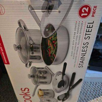 #10019 • NEW!! Cooks JCpenny 12-Piece Cookware Set
