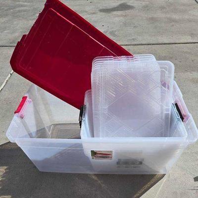 #4000 • (9) Totes & Lids
