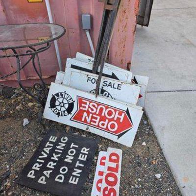 #80000 • (20) Metal Sings
