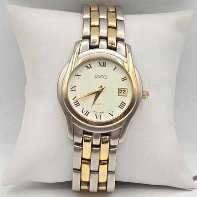 #1100 • Gucci Stainless Steel Womens Watch
