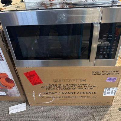 #11025 • NEW! GE Microwave

