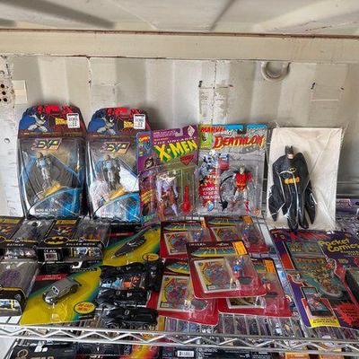 #4002 • Batman, X-Men Action Figures & More
