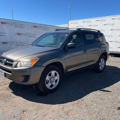 #156 • 2009 Toyota RAV4
