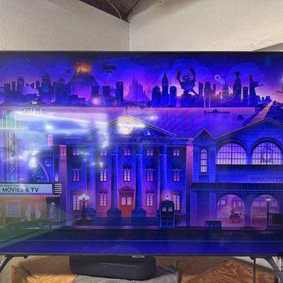 #18014 • Samsung 58" TV & Roku Stream Bar with Remote Controls
