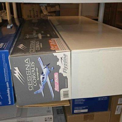 #16066 • 3 RC Airplanes
