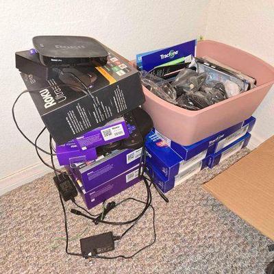 #12512 • Lot of Roku Devices, Smartphones, and Accessories
