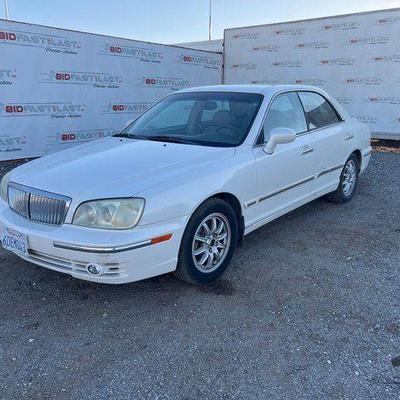 #260 • 2004 Hyundai XG350
