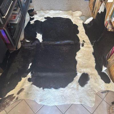 #10064 • Cow Hide
