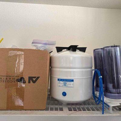 #10036 • Reverse Osmosis Water Storage Tank, Dual Deionization Canisters, Water Lines, Filters
