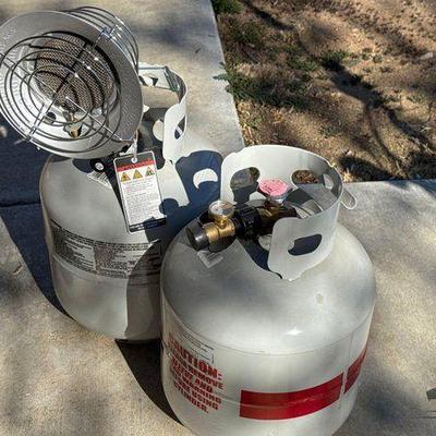 #18134 • 2 Propane Tanks with Top Heater
