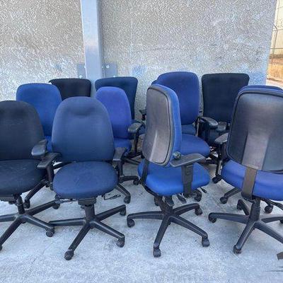 #2904 • (12) Office Chairs
