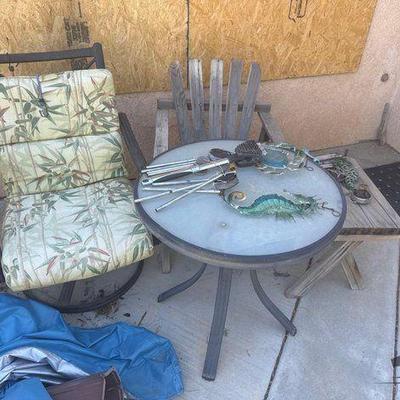 #19000 • Patio Furniture
