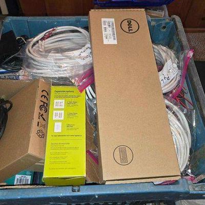#14012 • Electric Wiring, Keyboards, Laptop Sleeve & More
