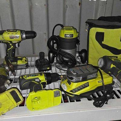 #7200 • (8) Ryobi Power Tools & Batteries

