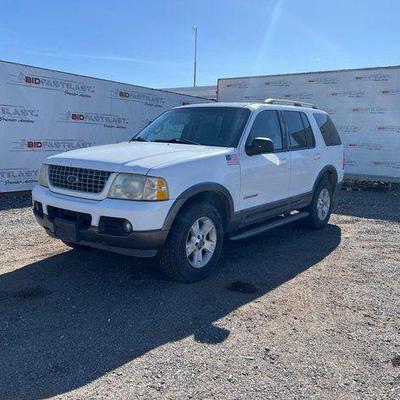 #250 • 2004 Ford Explorer
