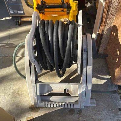 #19500 • Garden Hose with Reel
