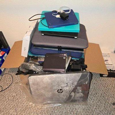 #12514 • Lot of Laptops, Tablet Devices, and Accessories
