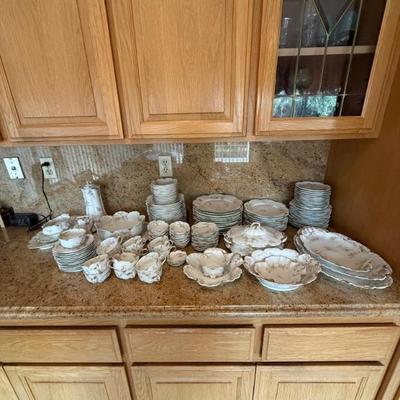 149-piece set 