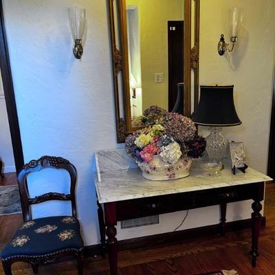 MARBLE TOP TABLE /W DRAWERA