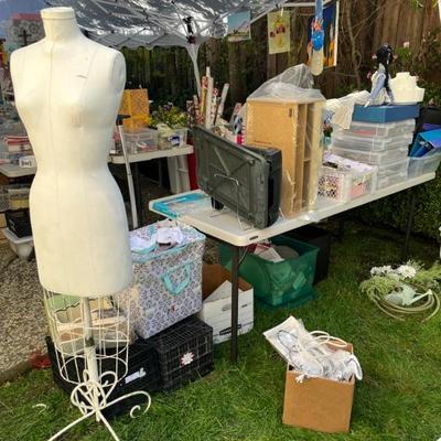 Estate sale photo