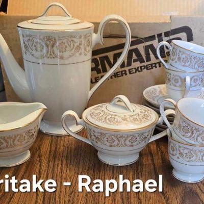 Noritake -Raphael tea set