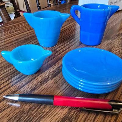 Vintage Akro Agate childs dishes