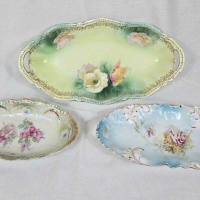 Decorative porcelain dishes