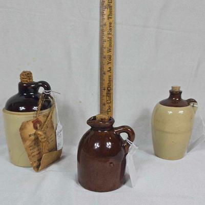 Mini stoneware jugs