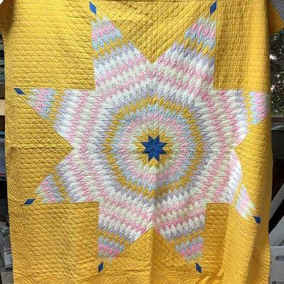 Lone star pattern quilt