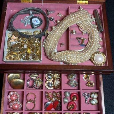 Costume jewelry