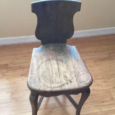 Small Old Chair (Needs a new home)