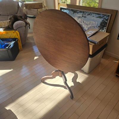 Tilt-top table